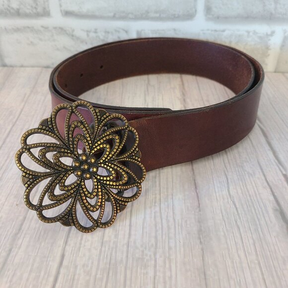 Old Navy Accessories - Vintage Old Navy Italian Leather Belt Boho Buckle Womens Measures L USA